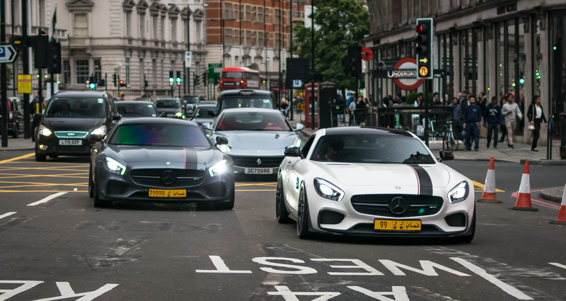 Illustration for article titled Car Spotting In London Makes You Realize How Poor You Are